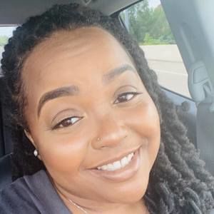 Meet your Posher, Kelli